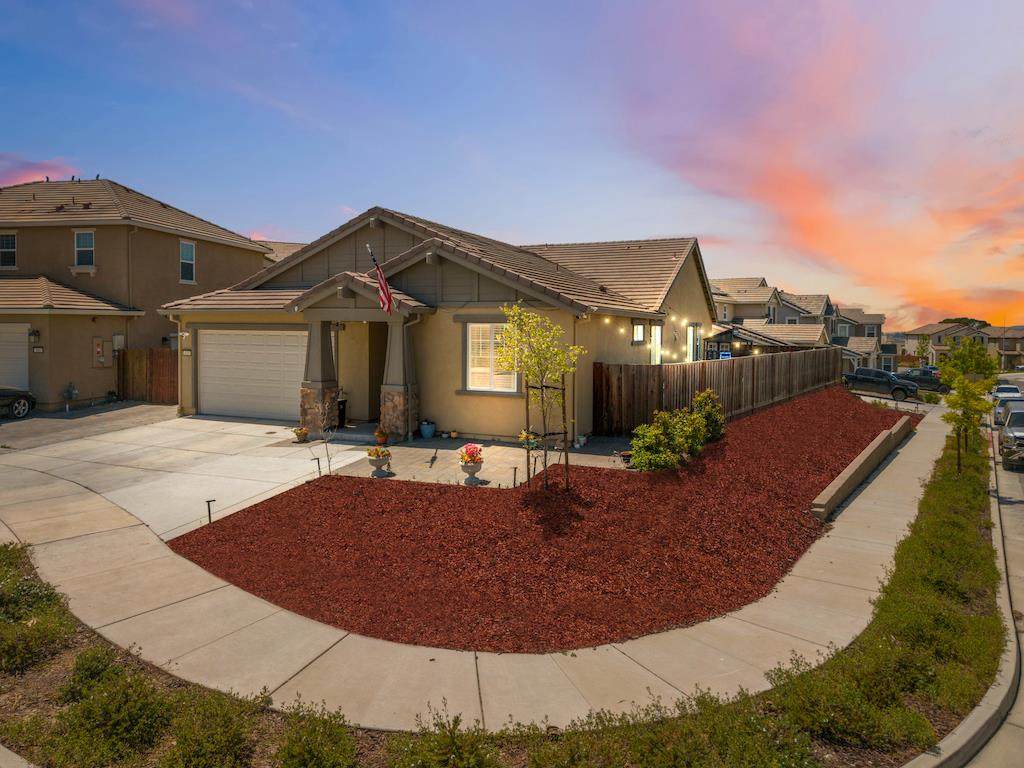410 Thistle Court - Photo 1