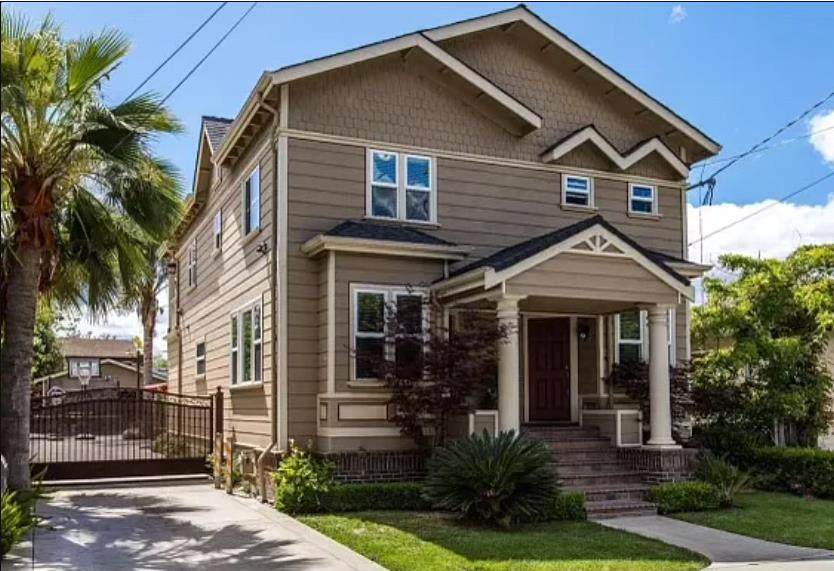 647 2nd Street - Photo 1