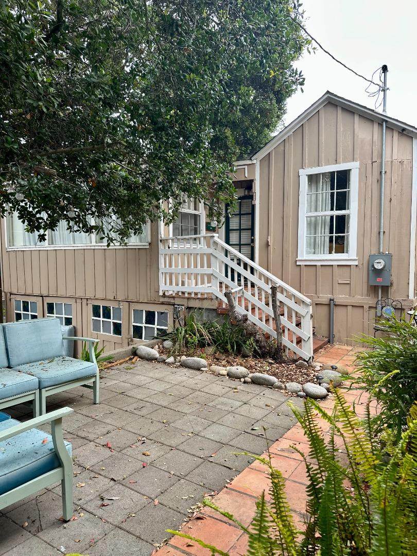 309 Congress Avenue - Photo 1