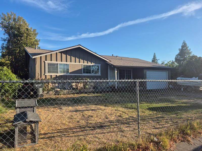 1560 Ferran Avenue - Photo 1