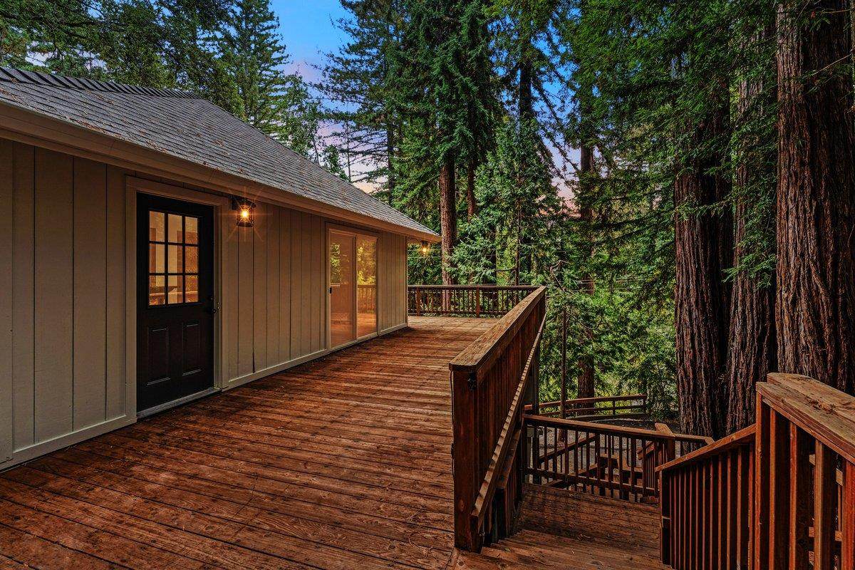 804 Quigg Way - Photo 1