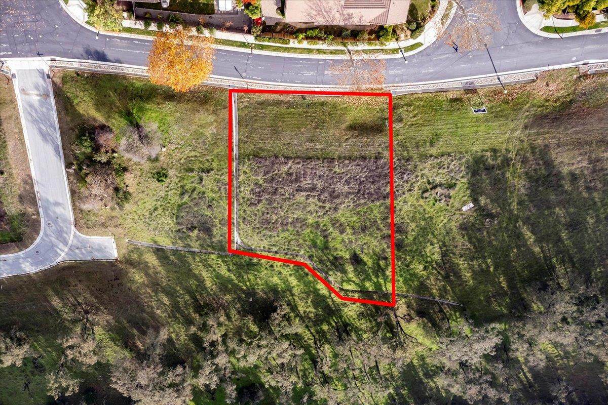 2820 Berwick Avenue - Photo 1