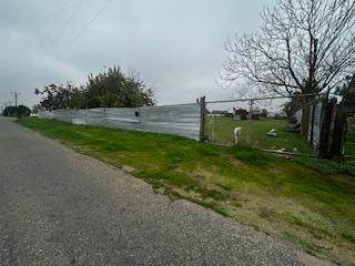 24264 Avenue 24 - Photo 1