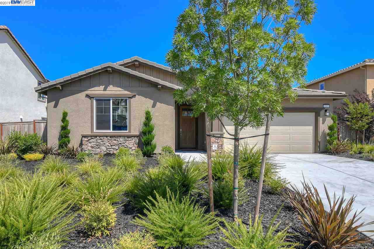 8061 Crane Hawk Court - Photo 1