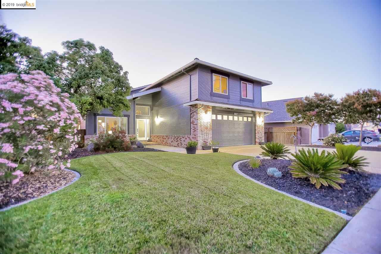 1817 Dolphin Pl - Photo 1