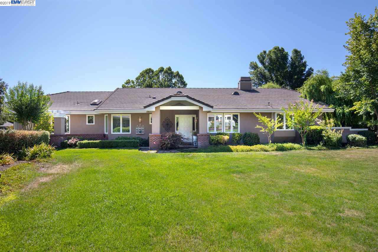 7899 Medinah Ct - Photo 1
