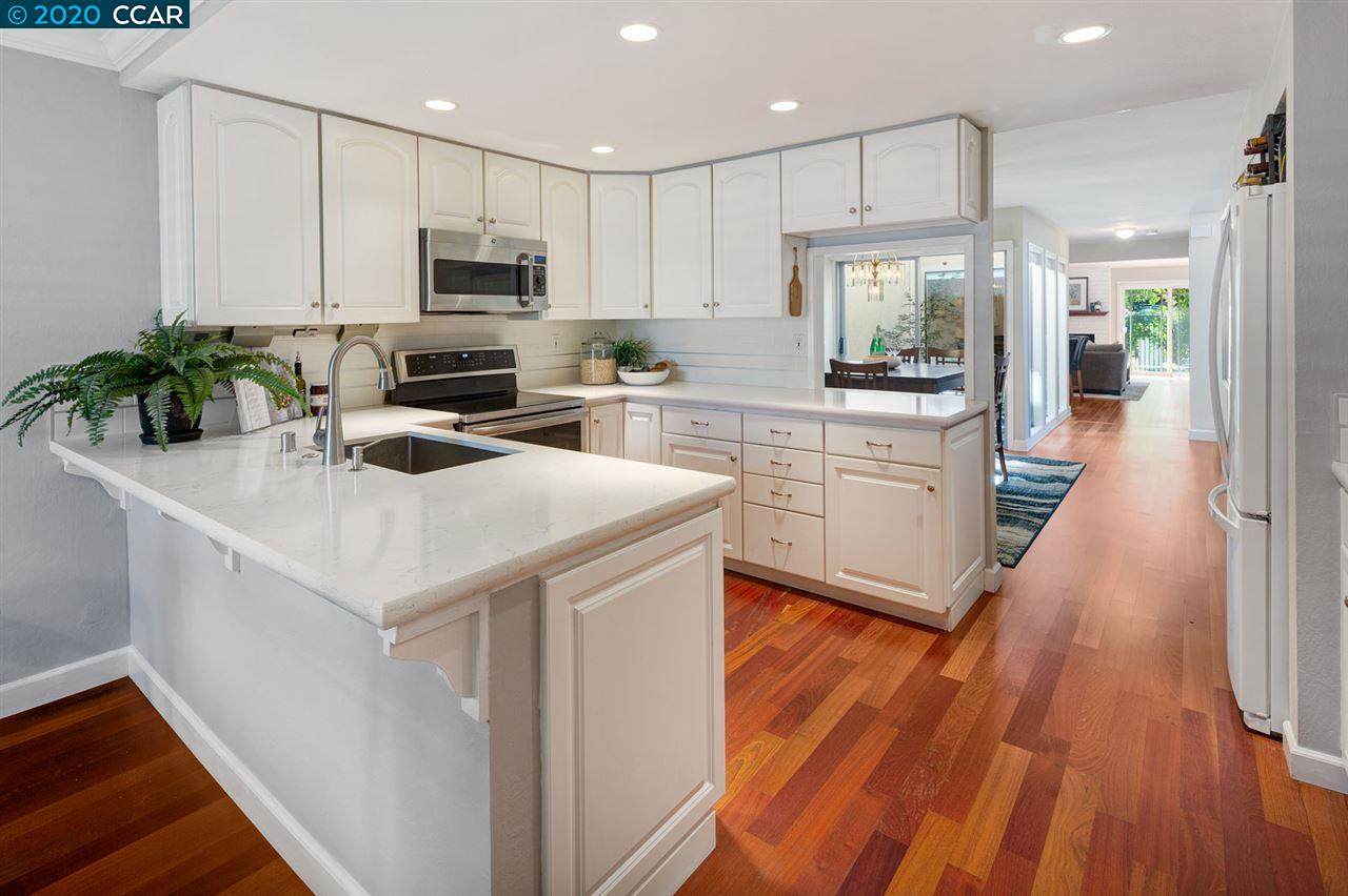 62 Tweed Ln - Photo 1