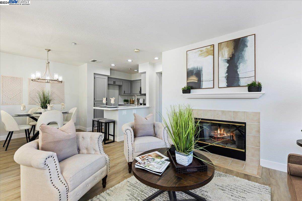 211 Wildrose Cmn - Photo 1