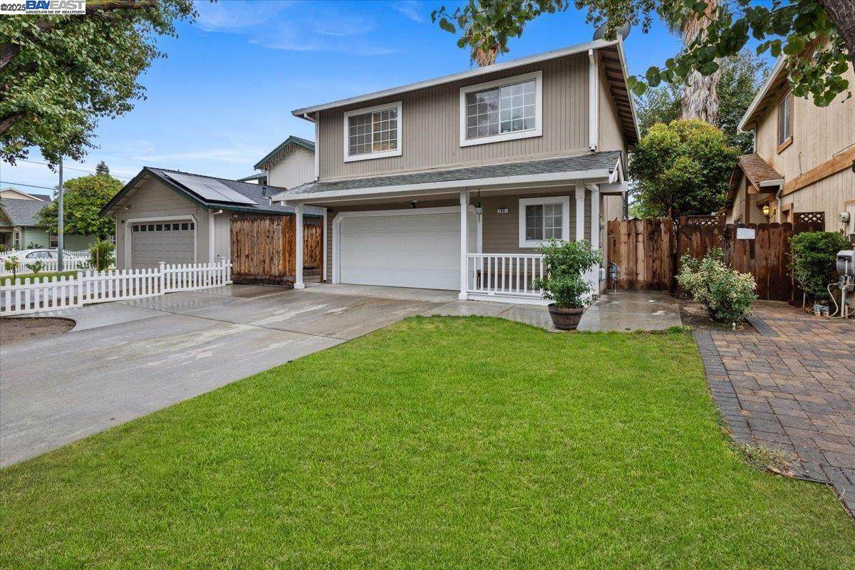 60 South St - Photo 1