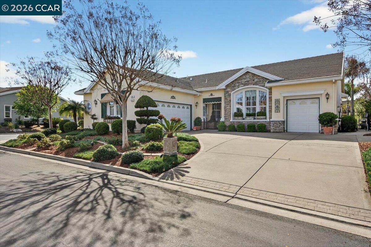 341 Upton Pyne Dr - Photo 1