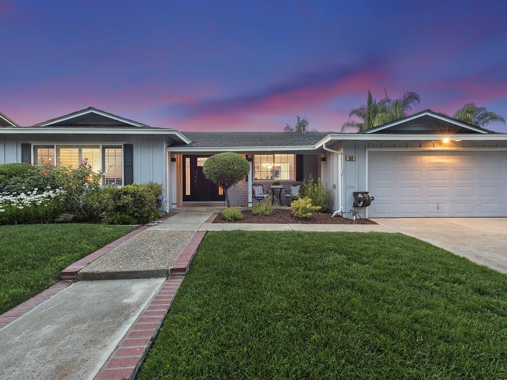 959 Summerleaf Drive - Photo 1