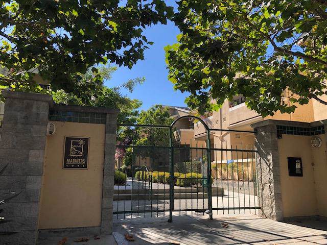 104 Everson Drive - Photo 1