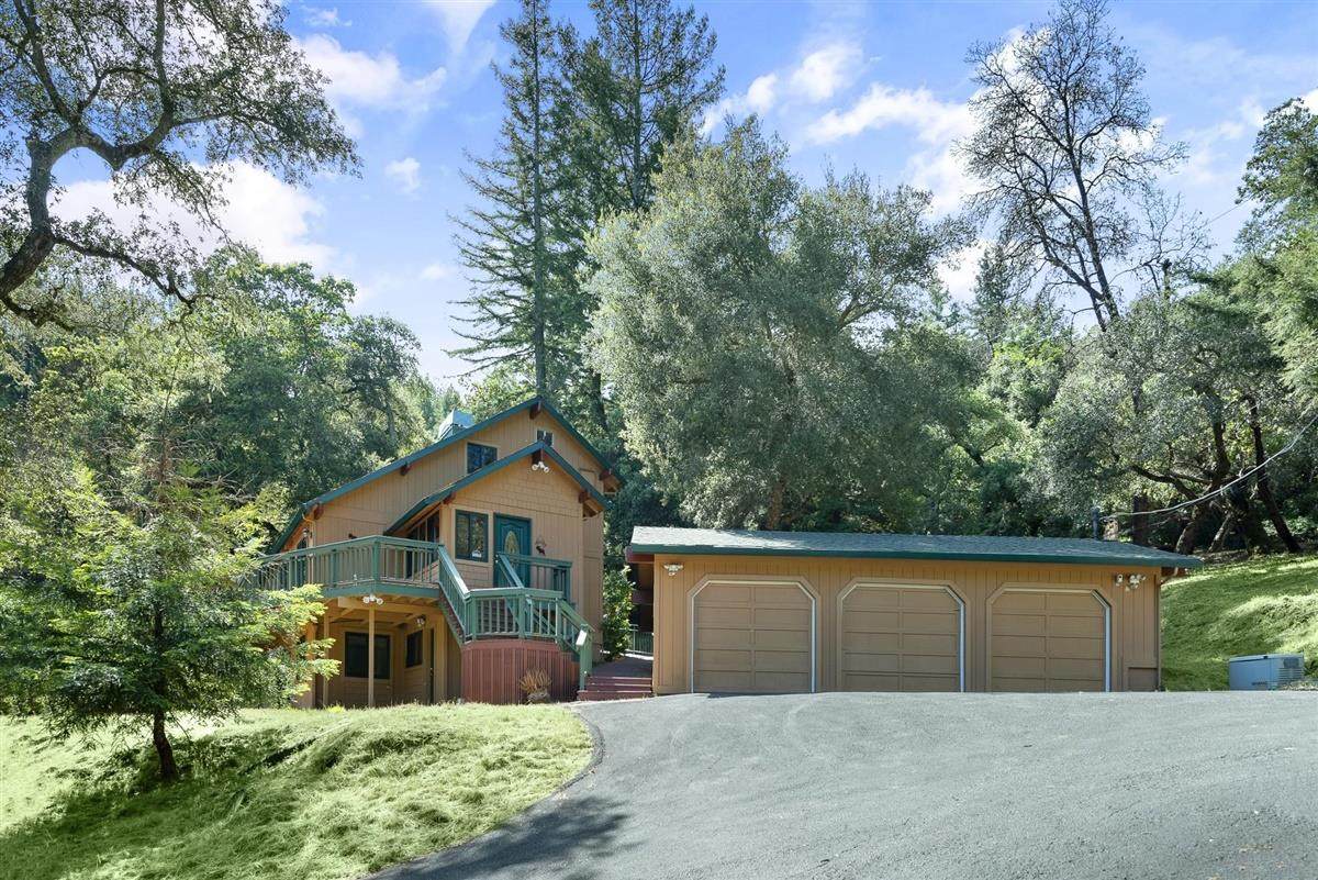 485 Cresci Road - Photo 1