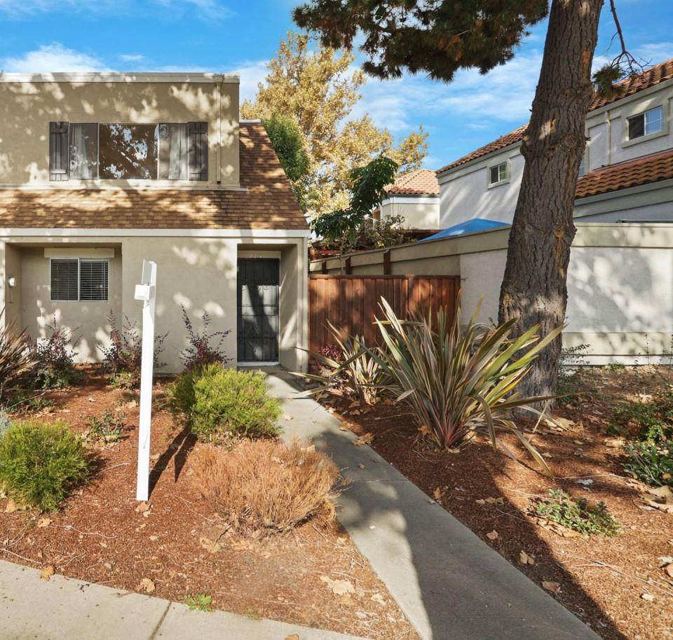 275 Chynoweth Avenue - Photo 1