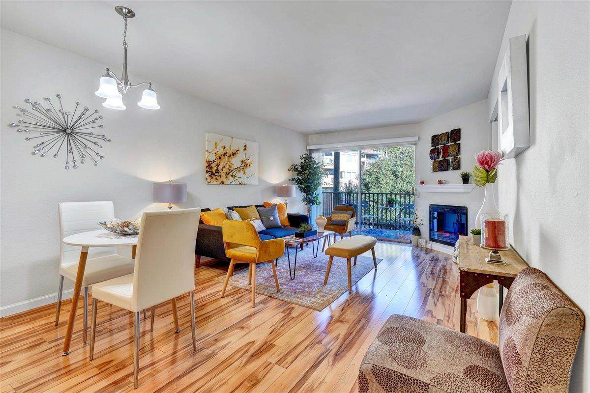 361 Half Moon Lane - Photo 1
