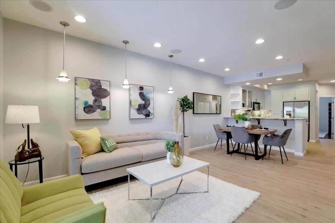 923 Kestral Way - Photo 1