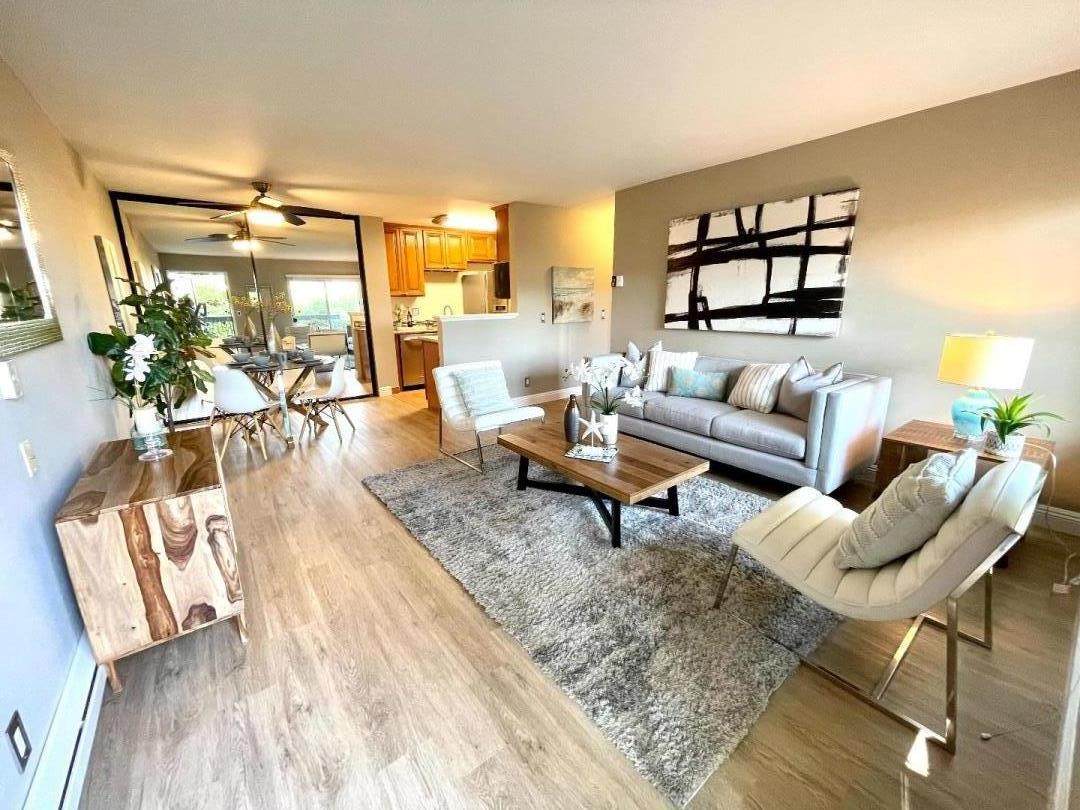 1126 Cherry Avenue - Photo 1