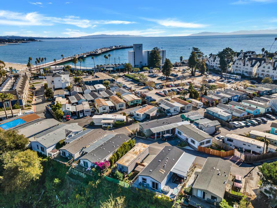 170 Cliff Drive - Photo 1