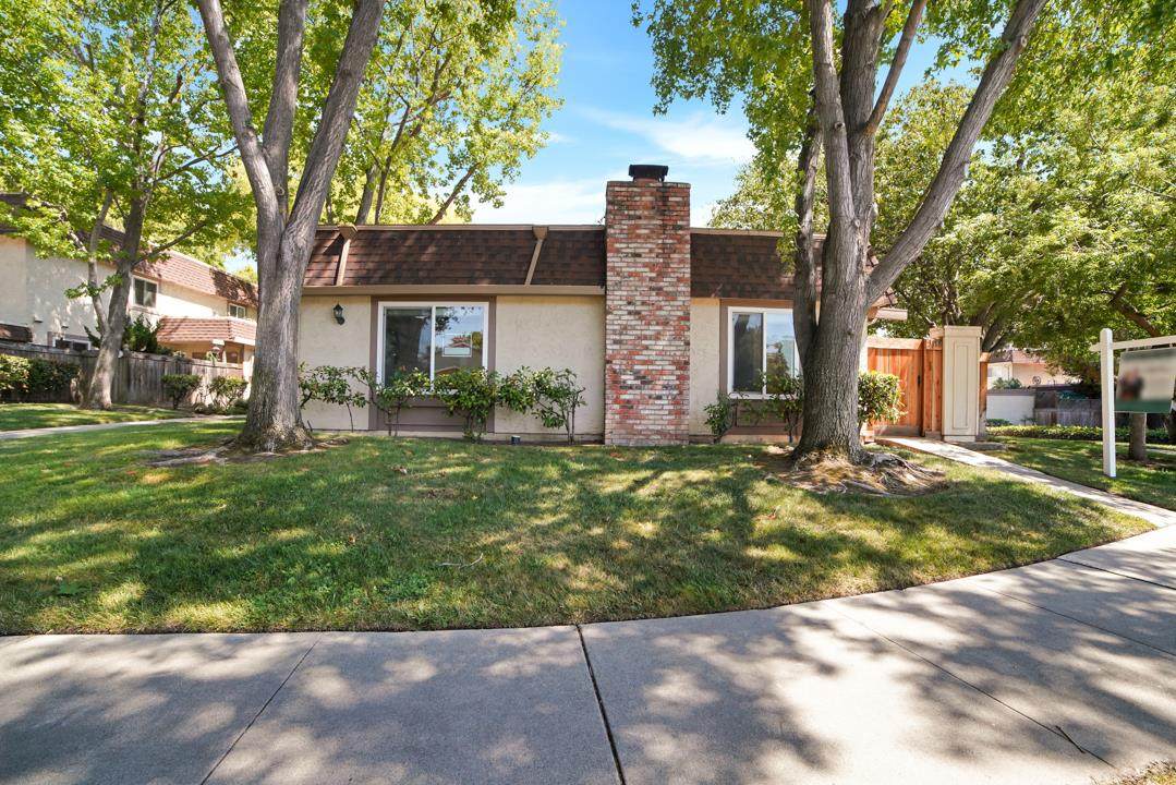 3178 Cropley Avenue - Photo 1