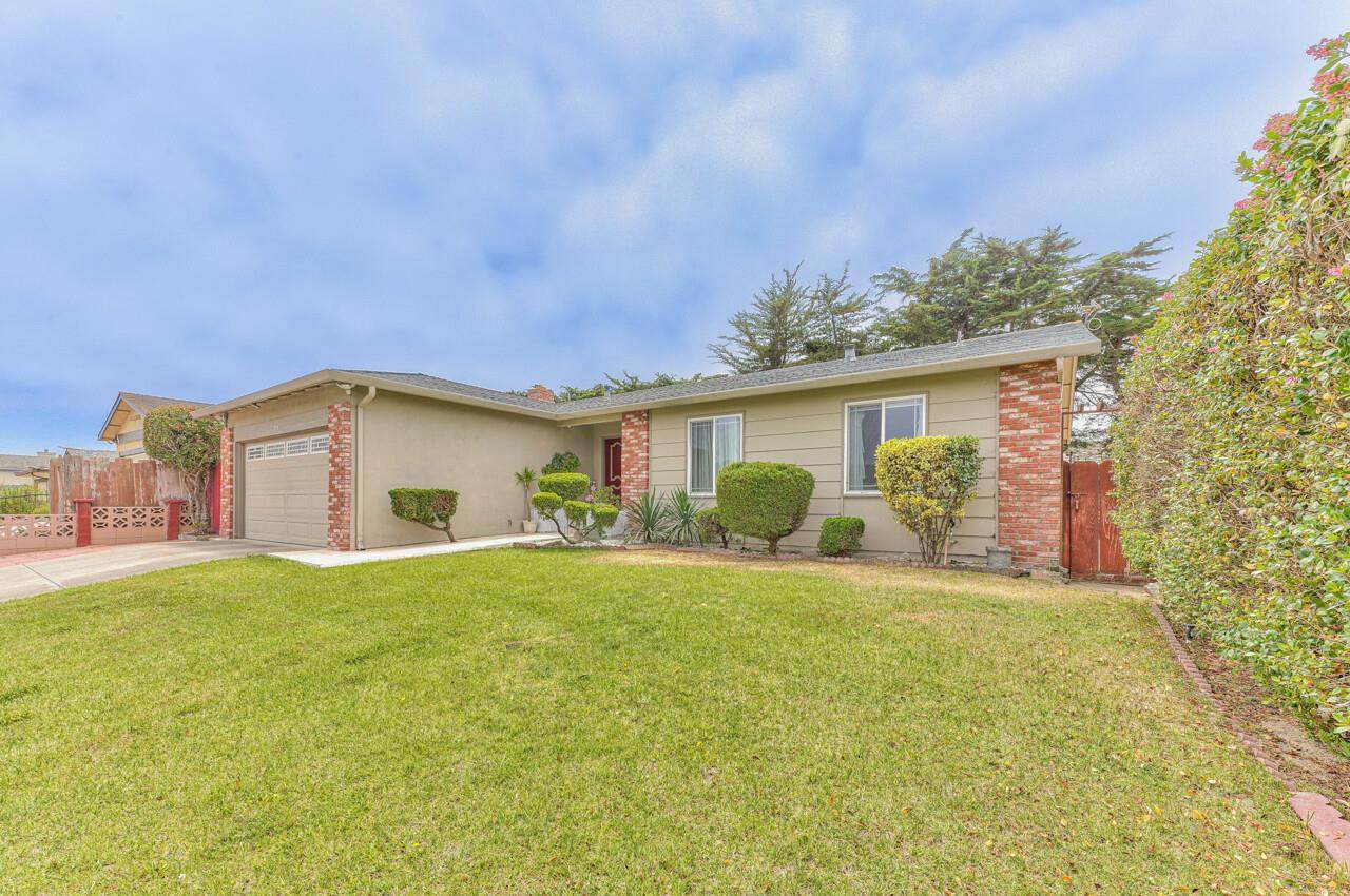 150 Lakewood Drive - Photo 1