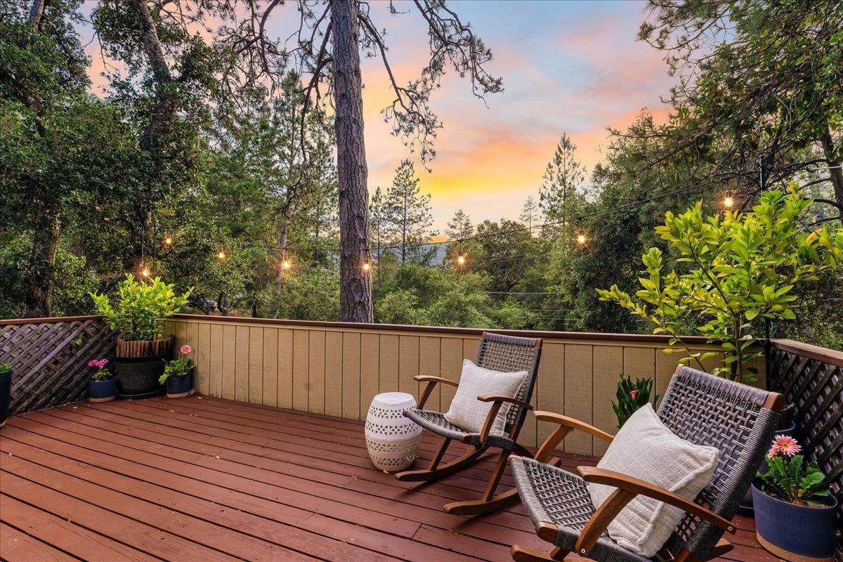 641 Marion Avenue - Photo 1