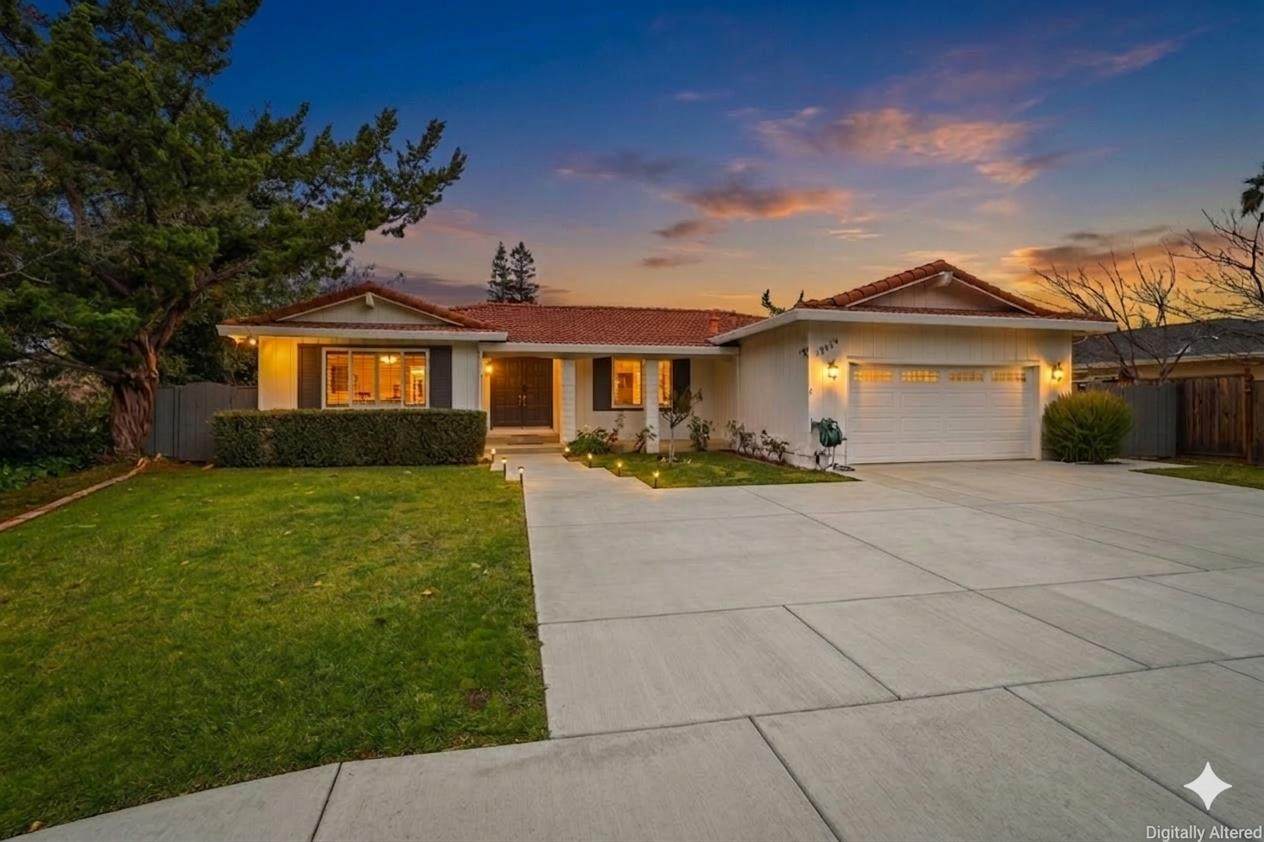 12619 Saratoga Avenue - Photo 1