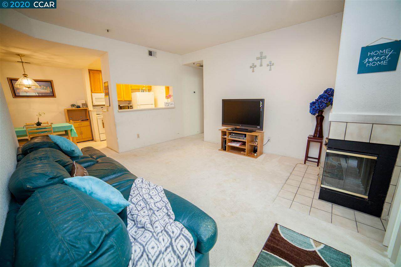405 Dursey Dr - Photo 1