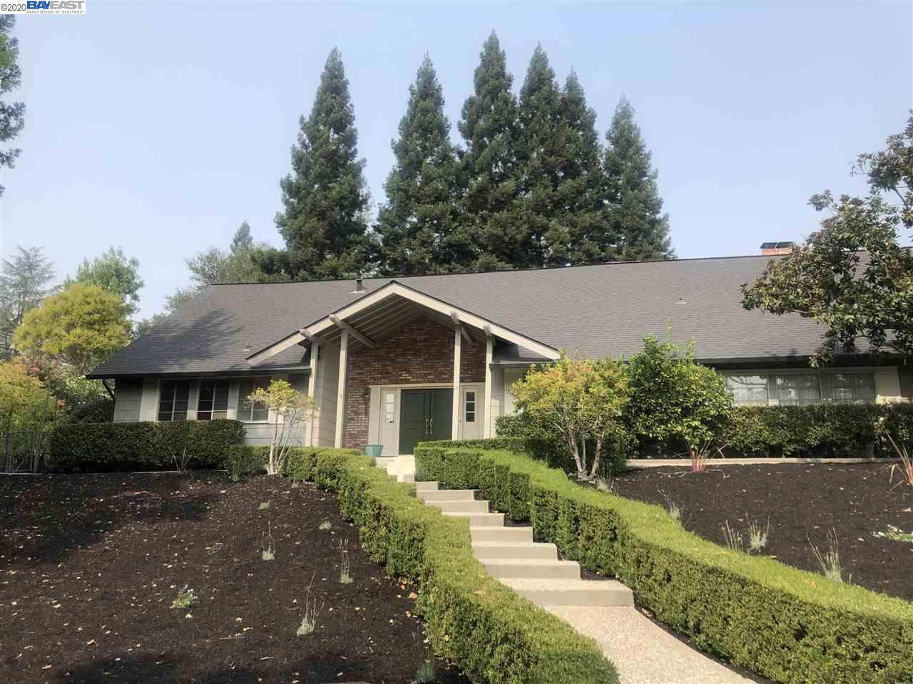 14 Augusta Ct - Photo 1