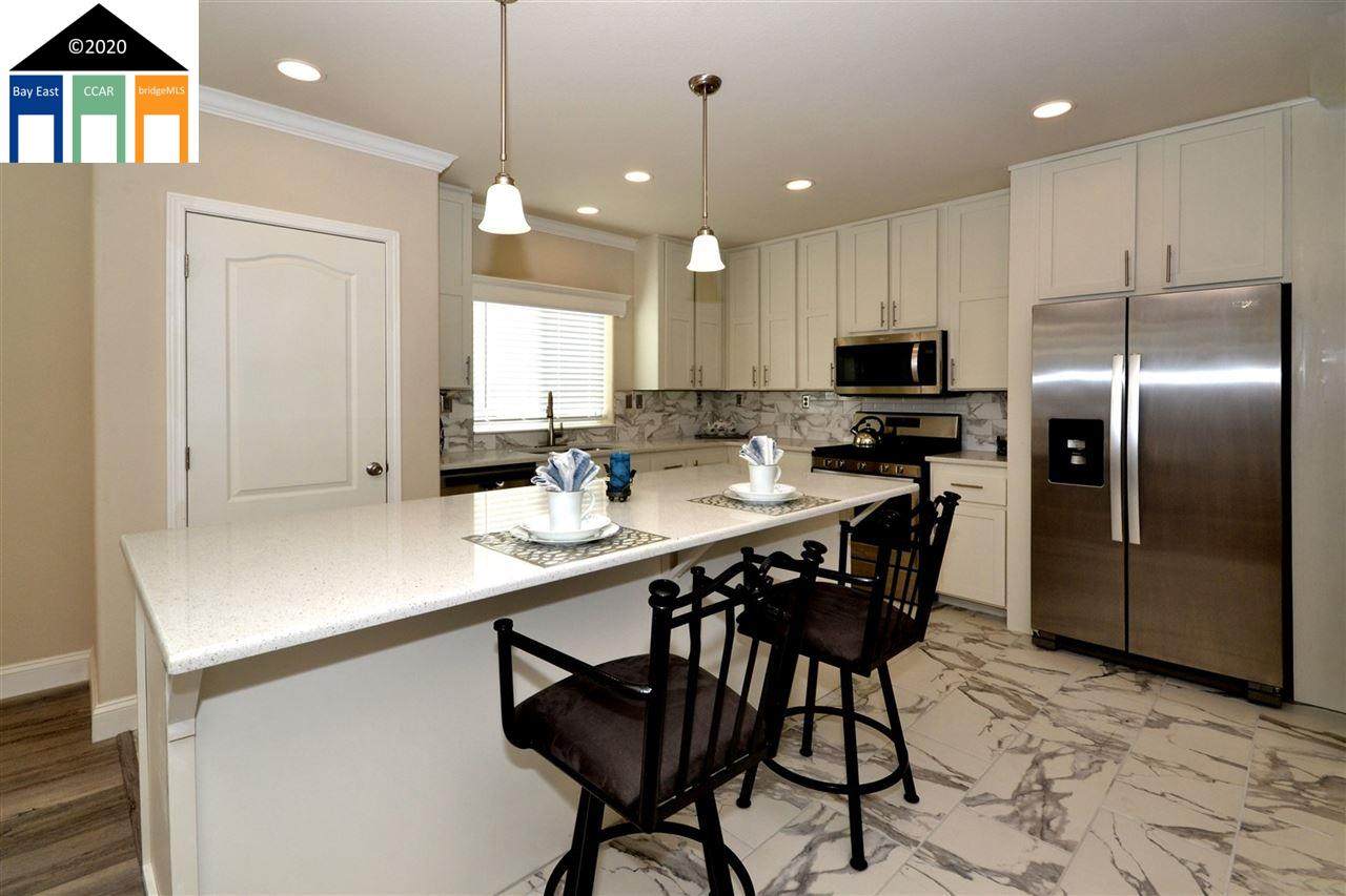 3231 Vineyard Ave - Photo 1