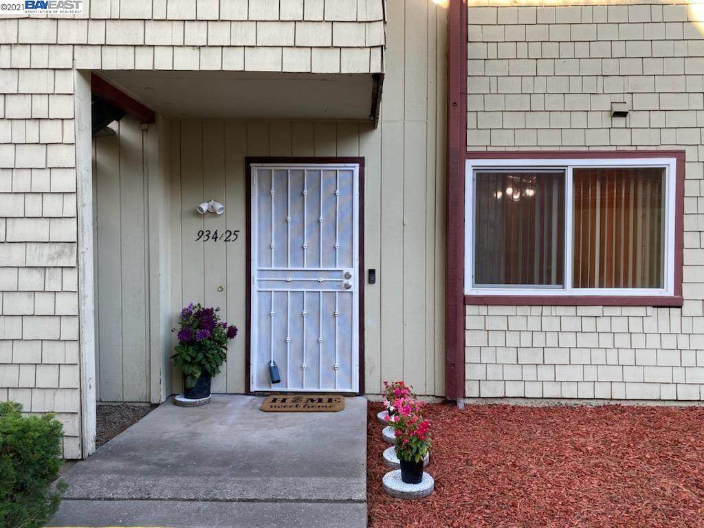 934 Cheryl Ann Cir - Photo 1