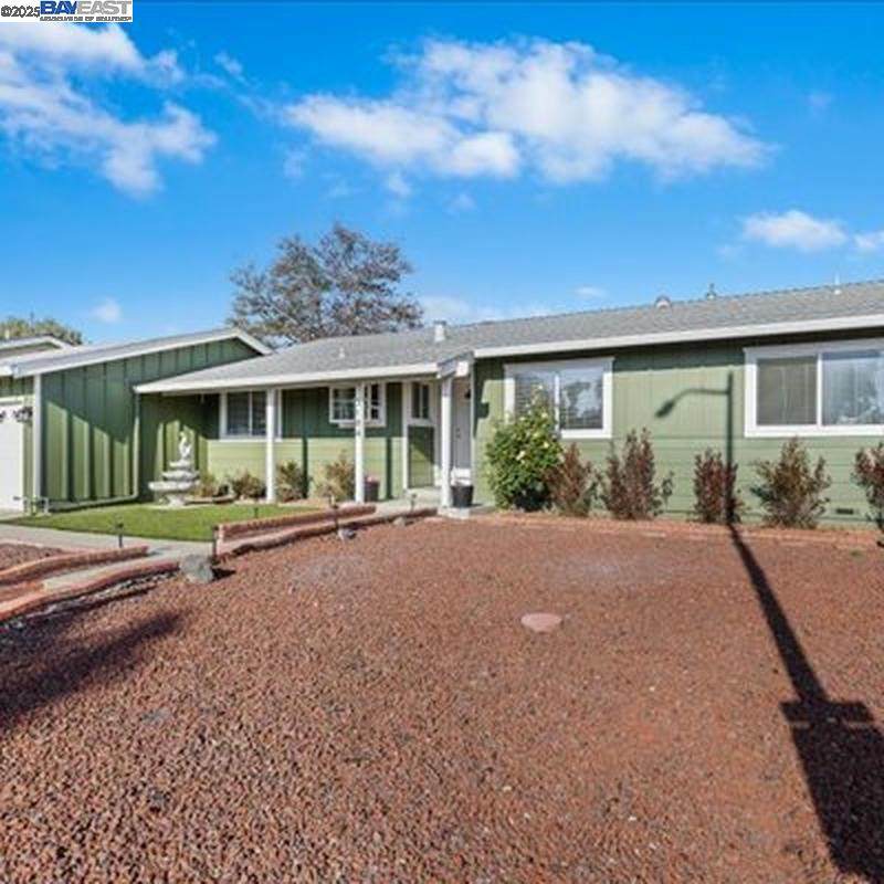 3184 Waugh Place - Photo 1