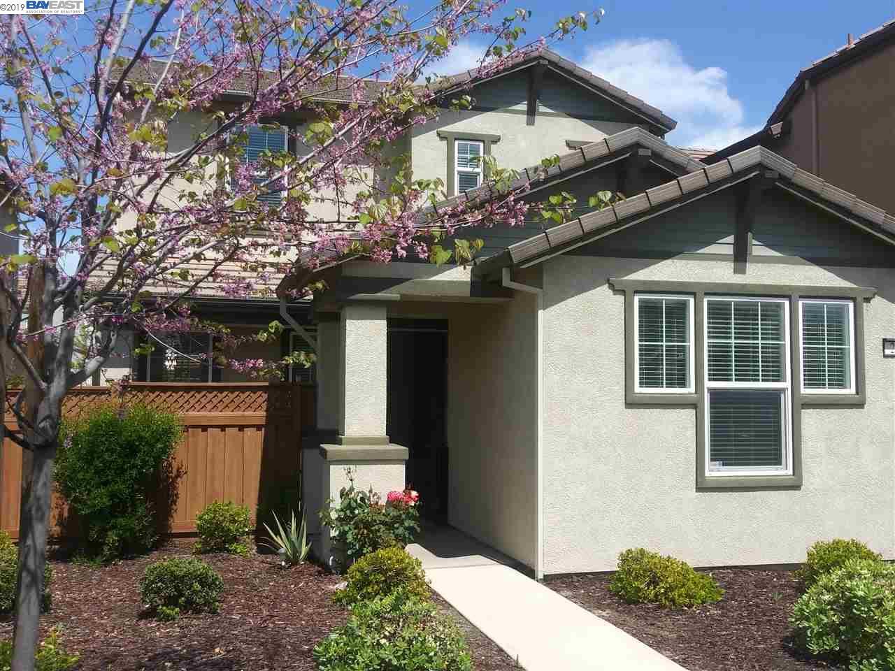 283 Saint Francis Ave - Photo 1