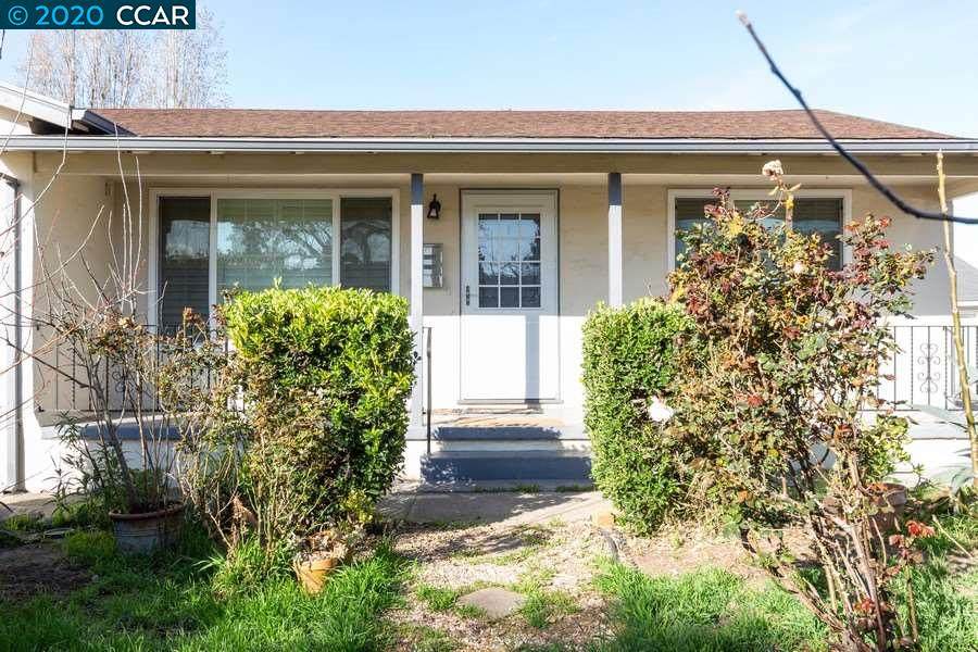 1079 Mitchell Way - Photo 1