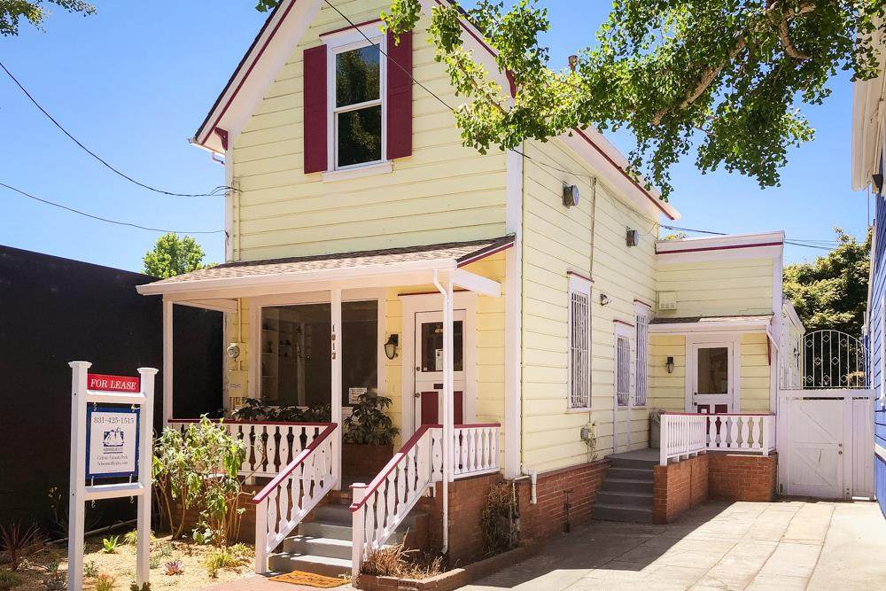 1013 Cedar Street - Photo 1