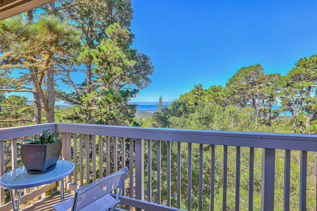 250 Forest Ridge Road - Photo 1