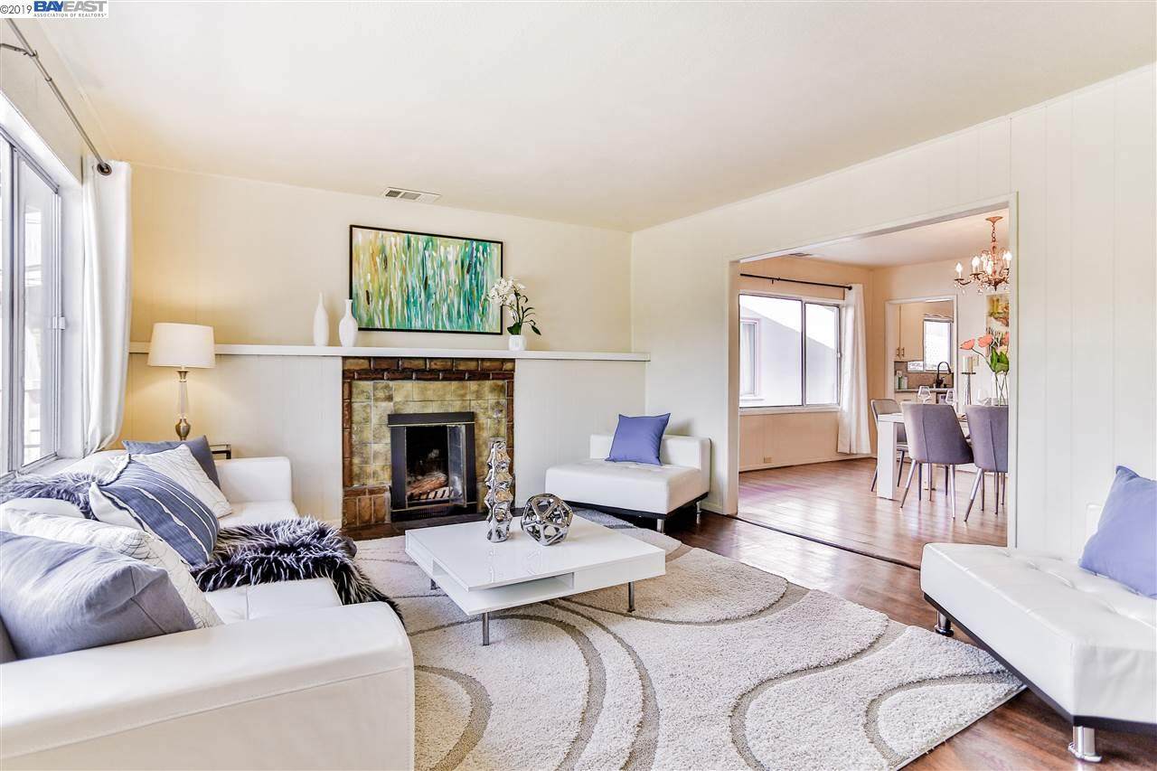 2726 60Th Ave - Photo 1