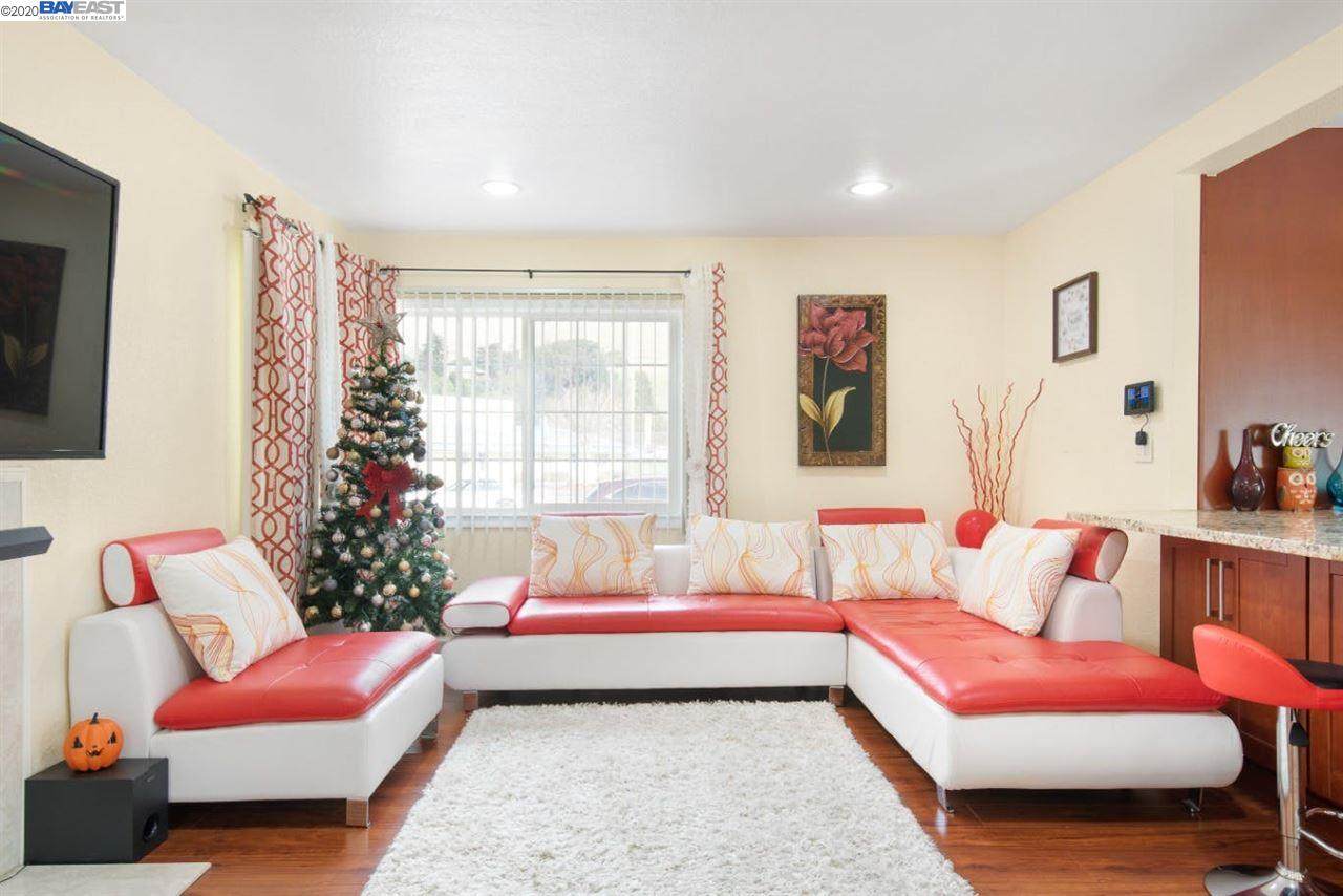 32283 Amelia Ave - Photo 1