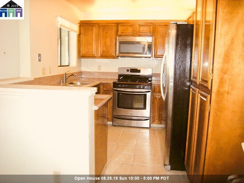 3507 Buttonwood Ter - Photo 1