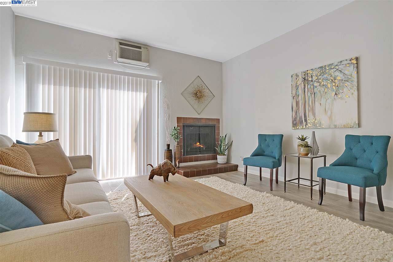 8985 Alcosta Blvd - Photo 1