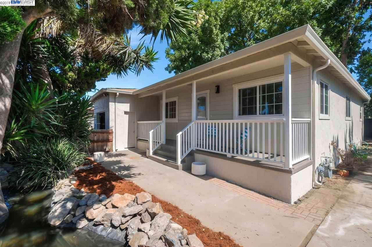 19088 Lowell Ave - Photo 1