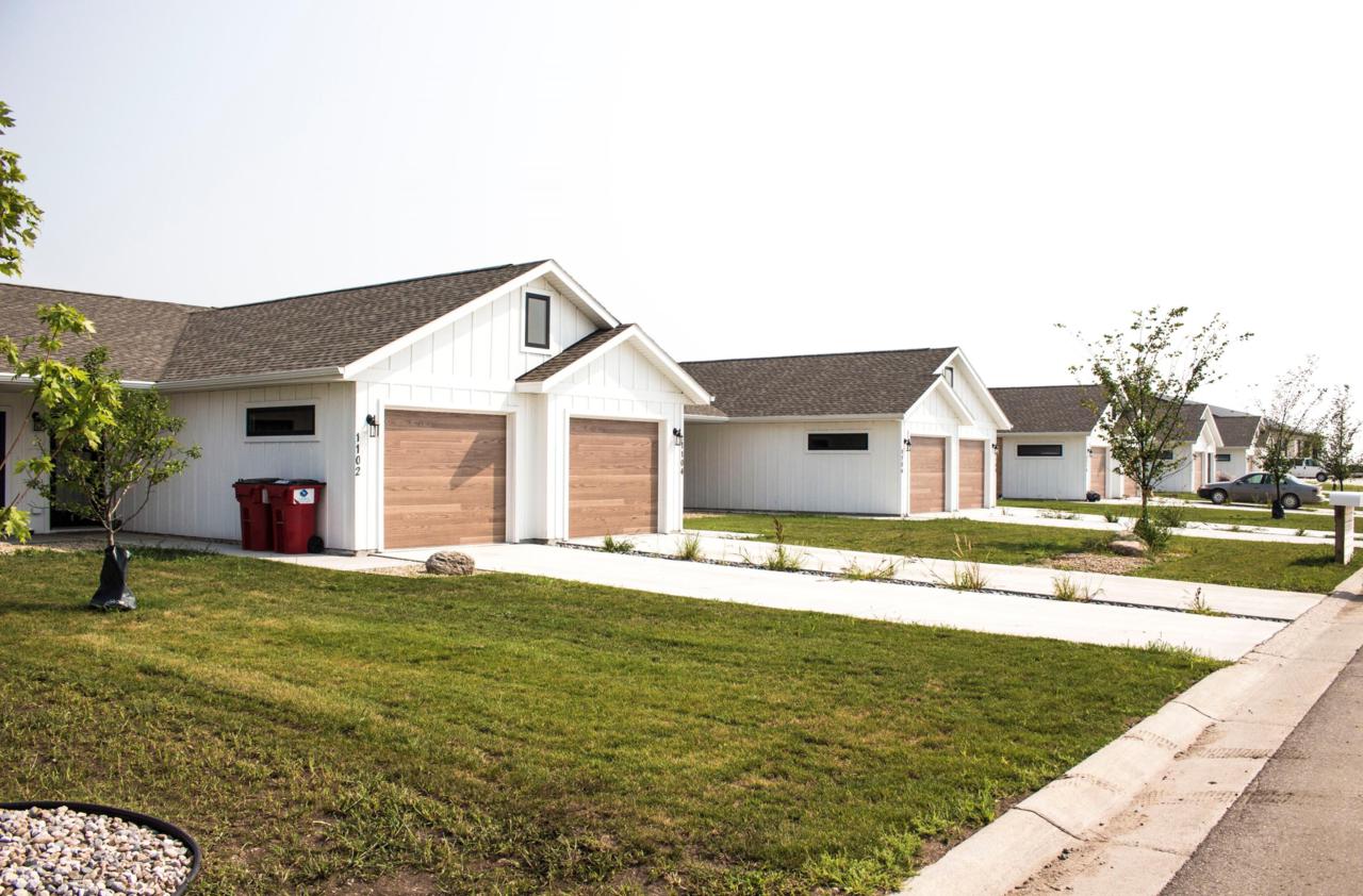 1118 4TH Street - Photo 1