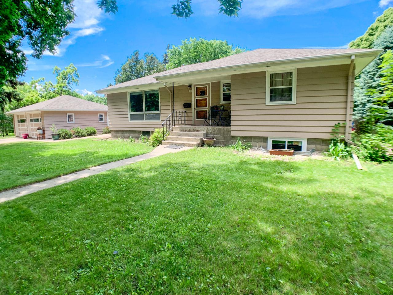 125 14th Avenue - Photo 1