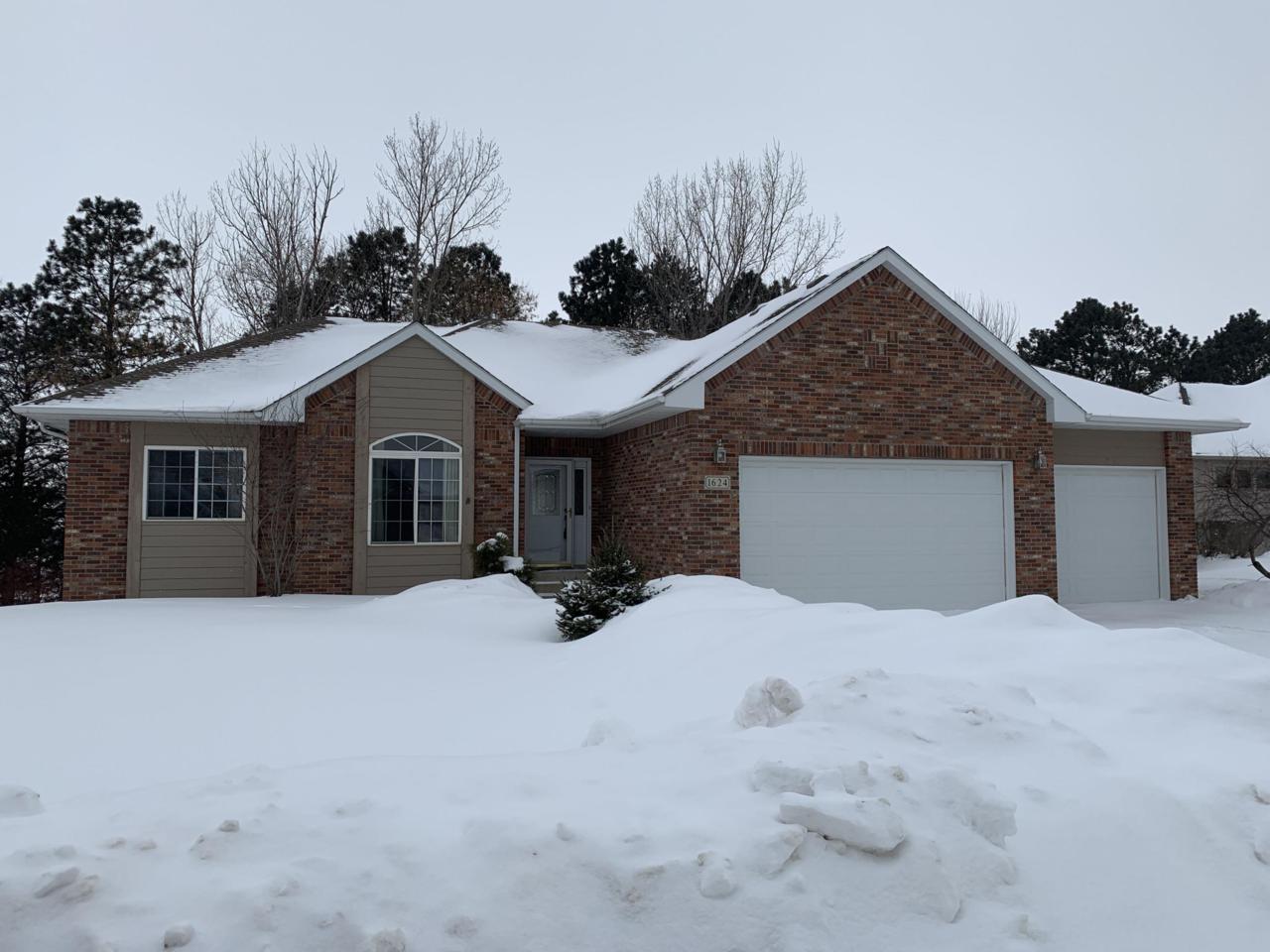 1624 Overlook Ridge Road - Photo 1