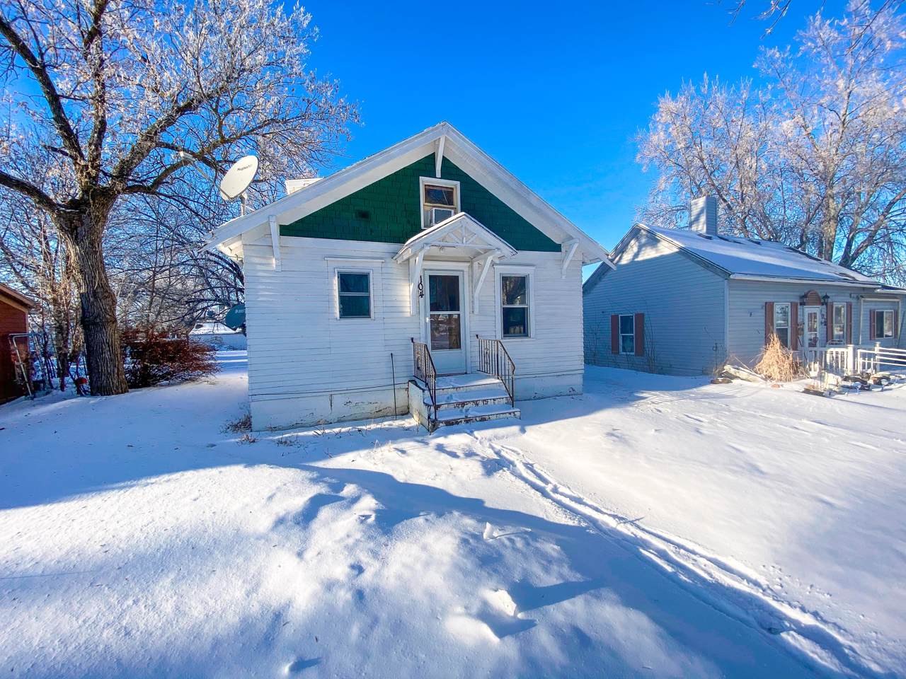 104 4th Street - Photo 1