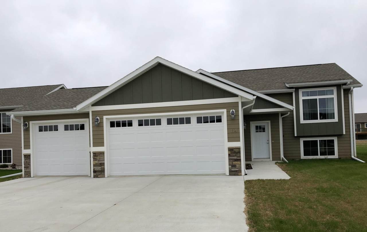 114 Lindsay Drive - Photo 1