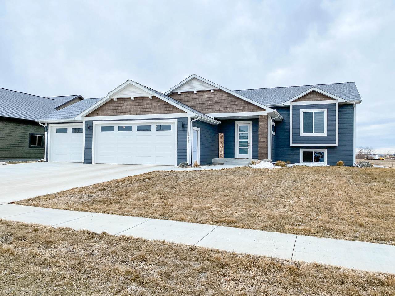 1828 Tanbury Lane - Photo 1