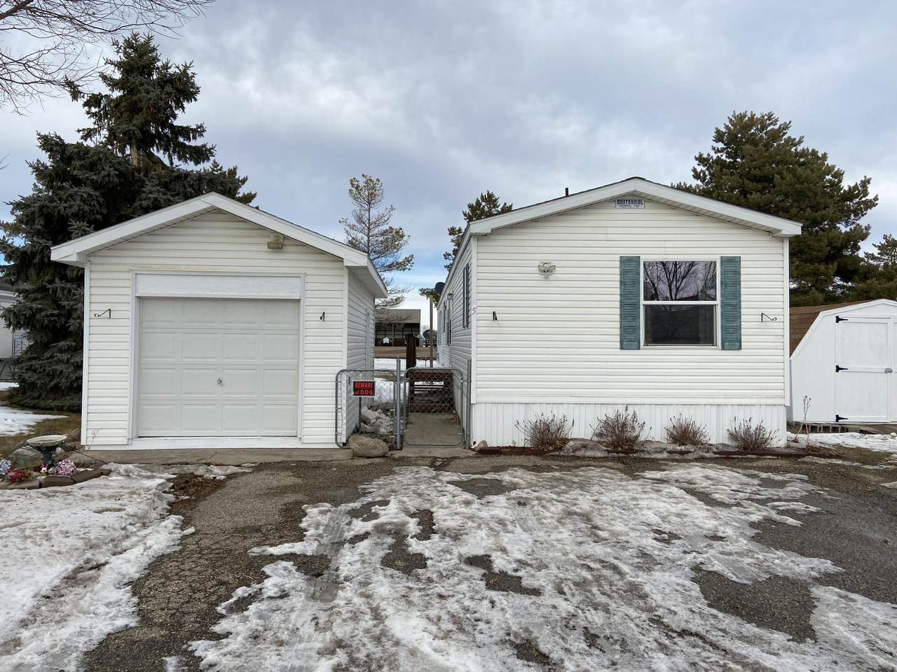 701 W. 13th Street - Photo 1