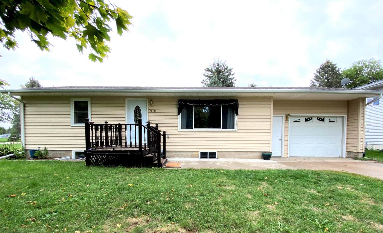700 Astrachan Avenue - Photo 1