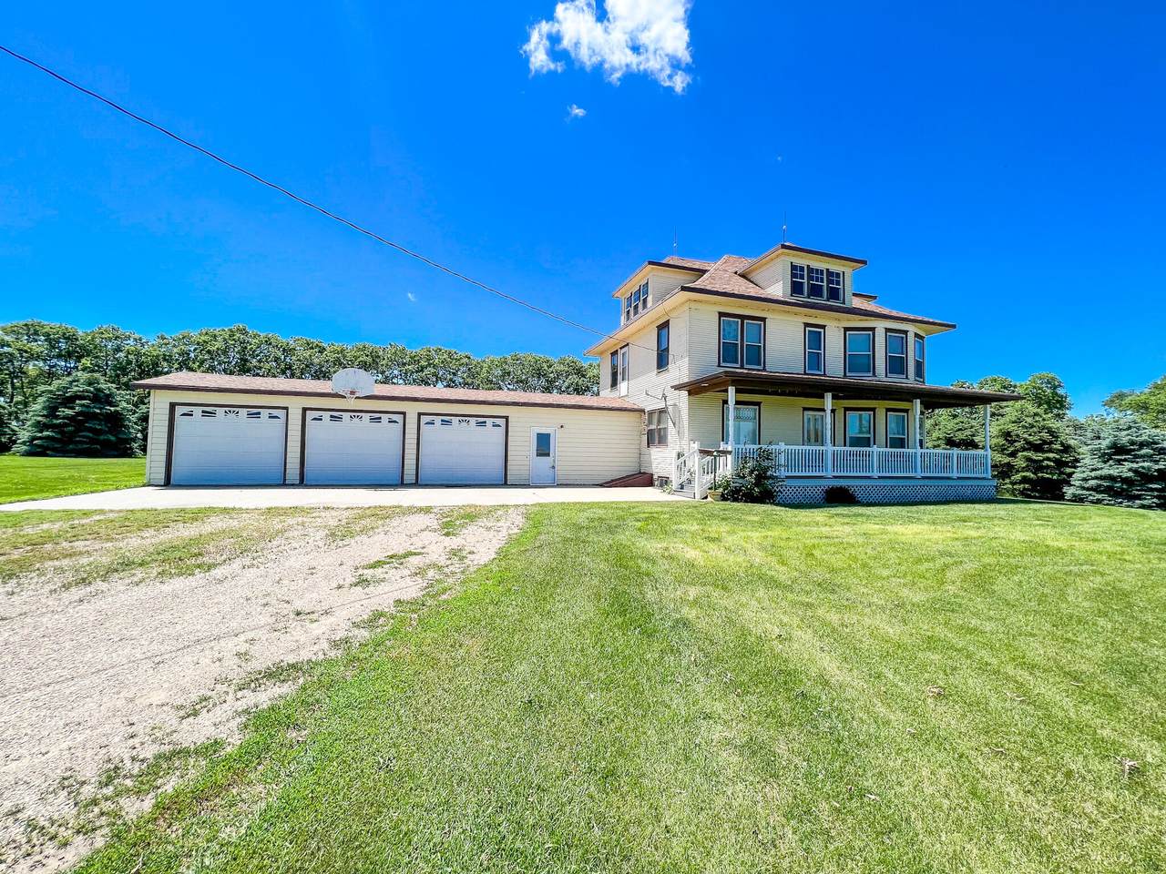 43811 Us-14 Highway - Photo 1