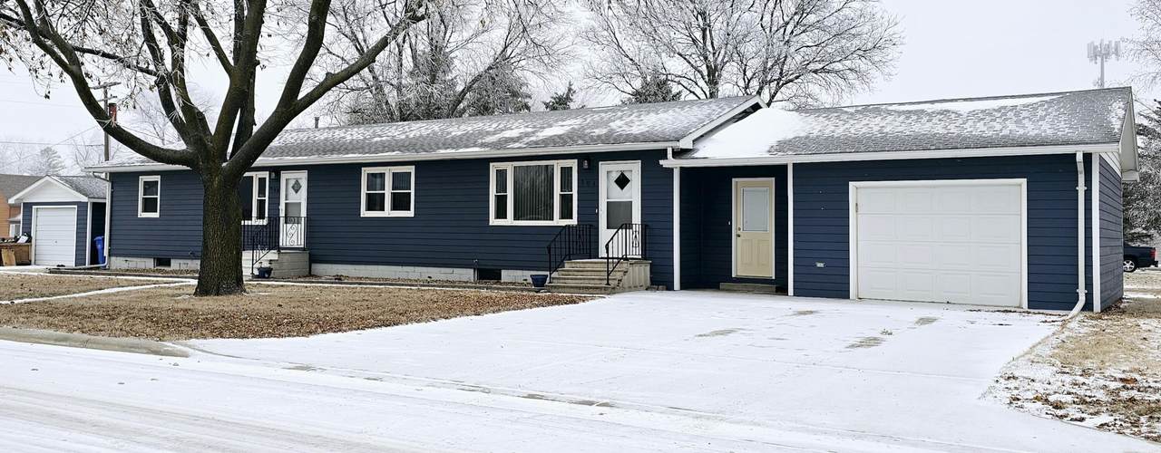 500 & 504 4th Street - Photo 1